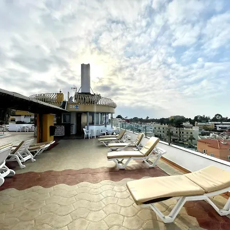 Studio Cs Con Wifi, Pool And Great View Apartment