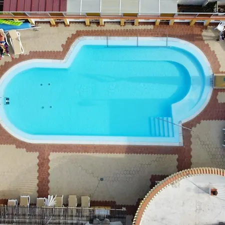 Studio Cs Con Wifi, Pool And Great View Appartement